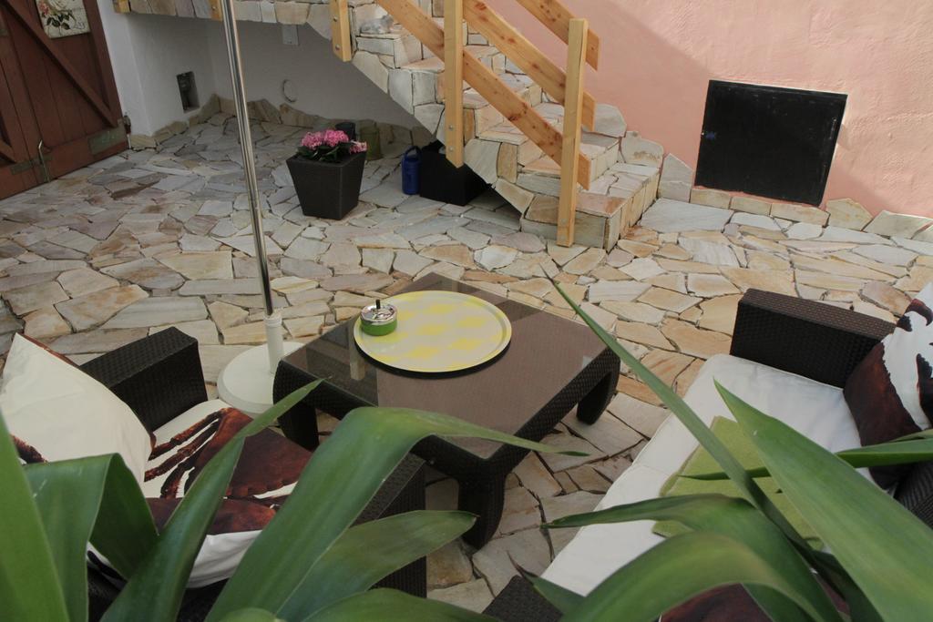 Unser Rosa Haus Fuer Sie Rust Δωμάτιο φωτογραφία